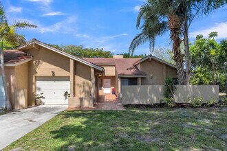 Building Photo - 23265 Boca Club Colony Cir