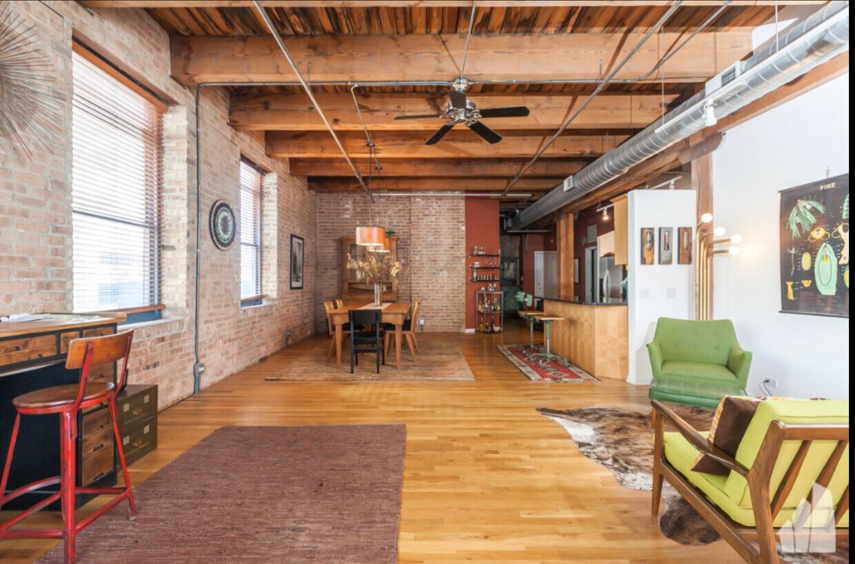 14 N Peoria St Unit 5, Chicago, IL 60607 Condo for Rent in Chicago