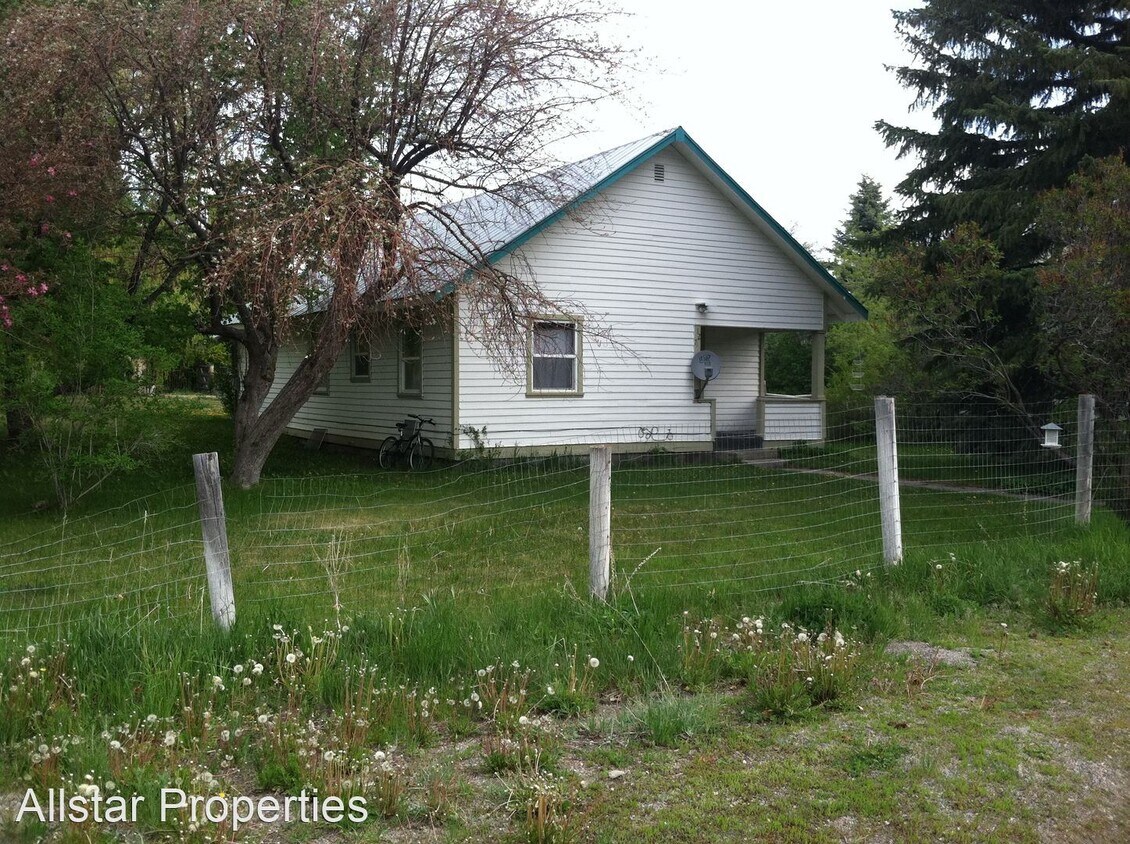 2 br, 1 bath House 127 W. Bullion House Rental in Hailey, ID