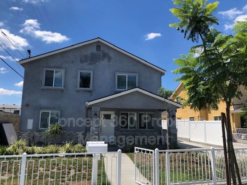 1111 N Mulberry St Unit A, Compton, CA 90222 Condo for Rent in