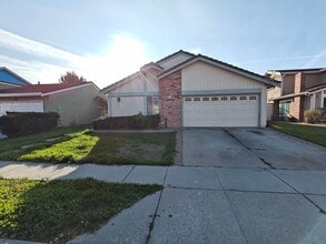 Building Photo - 4931 Friar Ave