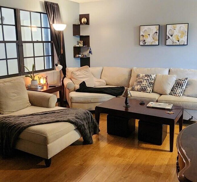 Foto del edificio - 4466 Oak Terrace Dr