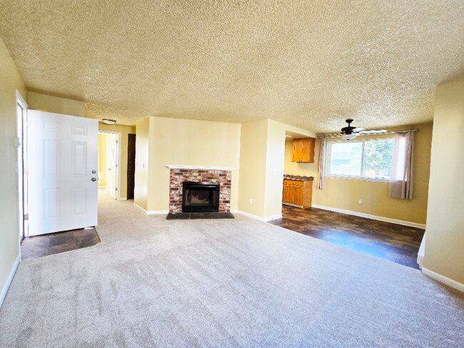 Foto del edificio - 4031 S Warner St