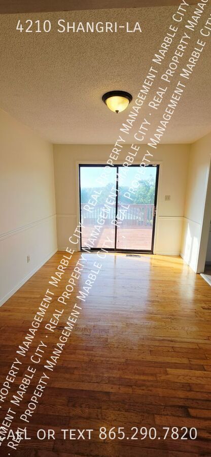 Foto del edificio - 4210 Shangri-la-