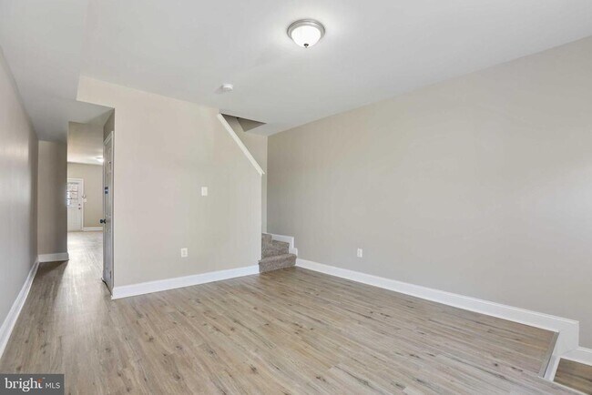 Foto del edificio - 1508 N Montford Ave