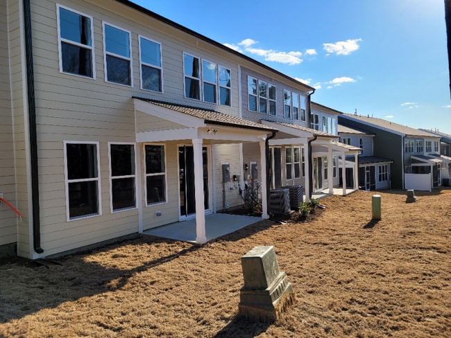 Photo - 904 Haybeck Ln Townhome