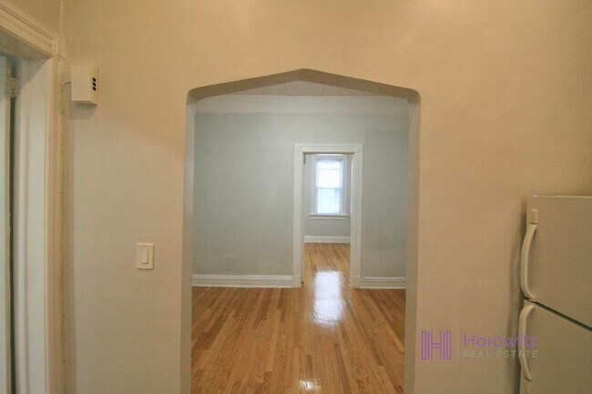 Building Photo - 37-17 29th St