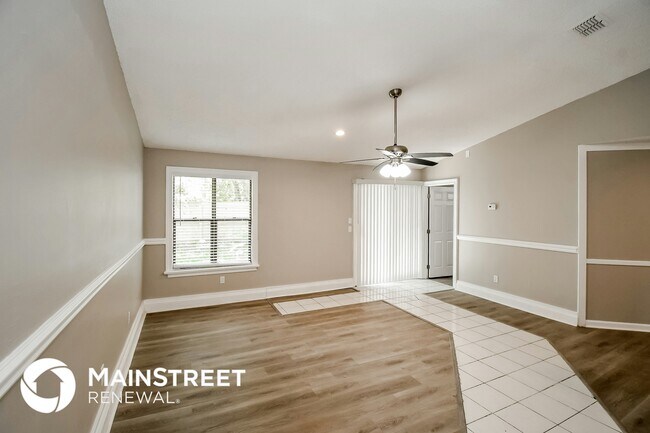 Foto del edificio - 8272 Hamden Rd W