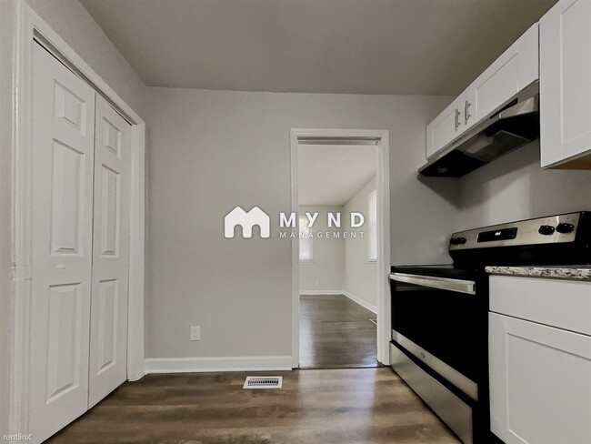 Building Photo - 3 br, 1 bath House - 1805 Purser Dr