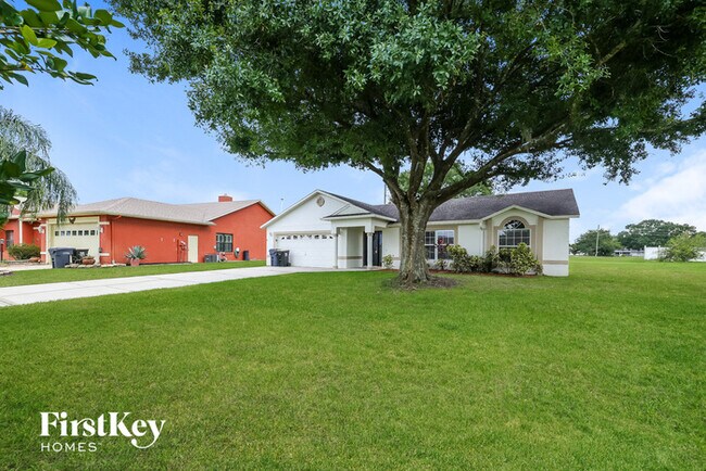 Foto del edificio - 329 Edgewood Ct