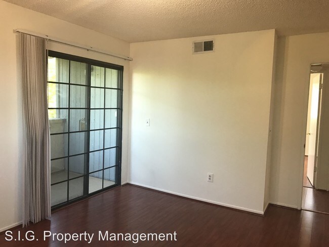 Building Photo - 1232 Orange Grove Ave