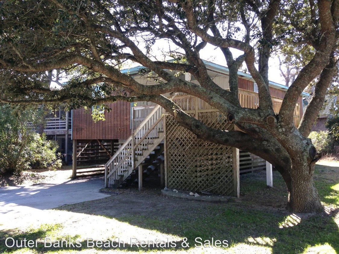 Primary Photo - 2 br, 1 bath House - 106 S Colony Ct