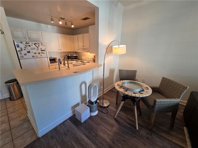 Foto del edificio - 1101 Juniper St NE