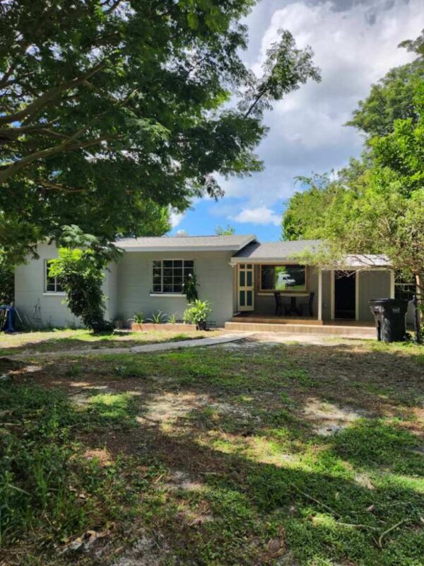 5301 45th Ave N, Saint Petersburg, FL 33709 House Rental in Saint