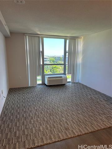 Building Photo - 7000 Hawaii Kai Dr