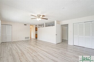Building Photo - 12213 Deerfield Rd