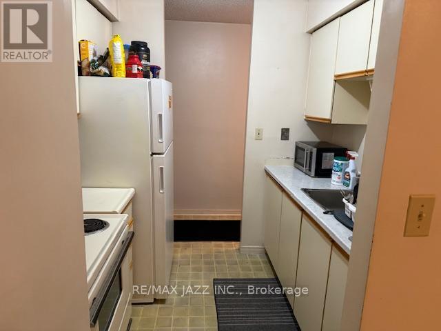 Building Photo - 455 Trick Ave