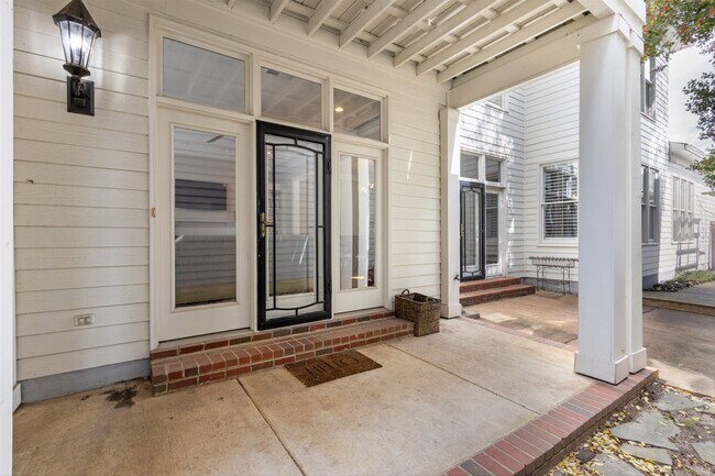 Foto del edificio - 948 River Breeze Dr