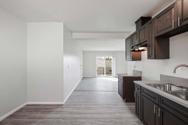 Foto del edificio - 626 W 54th St