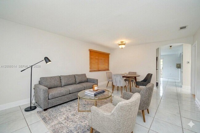 Building Photo - 13753 SW 160th Terrace