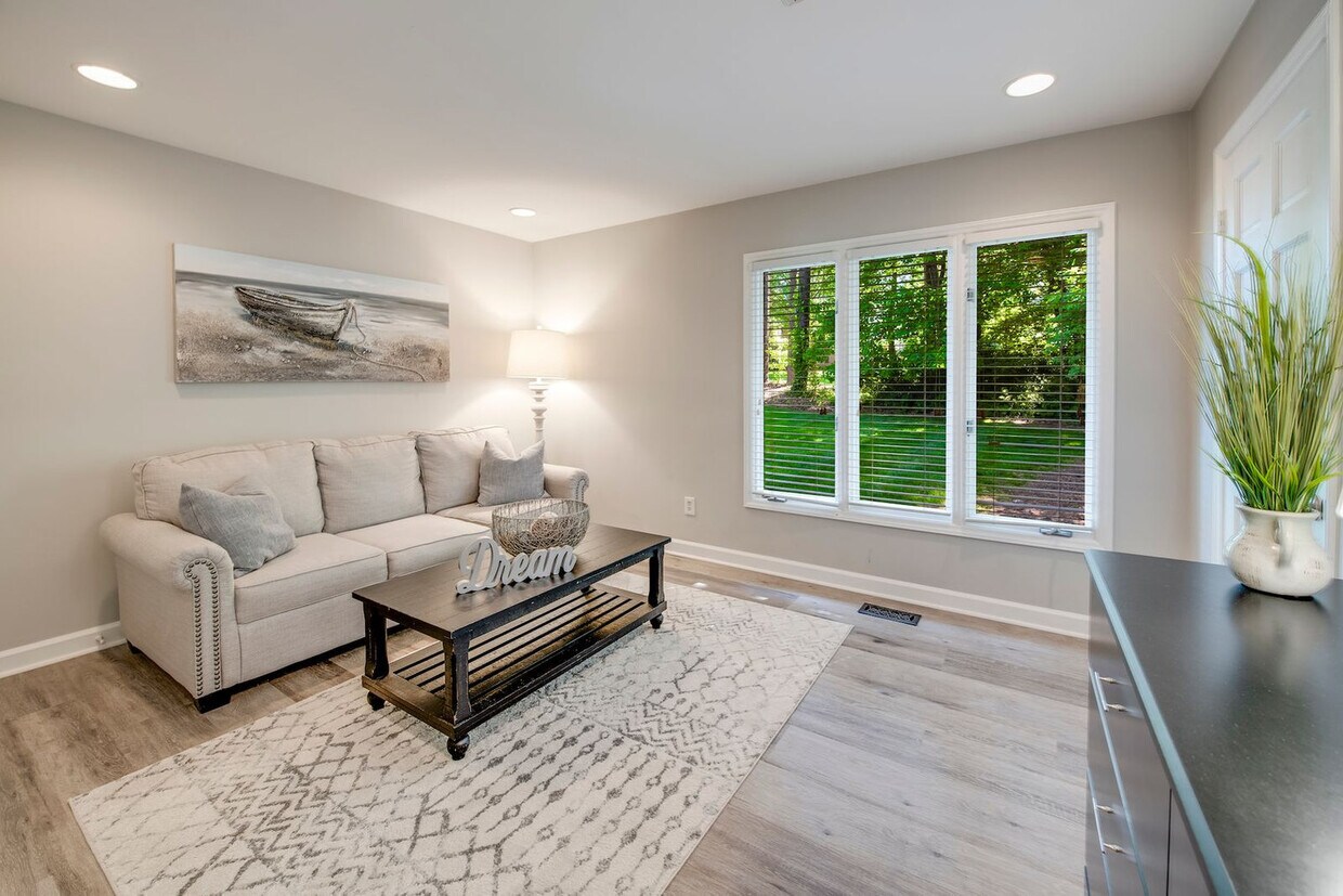 Foto principal - 454 Normandy Rd