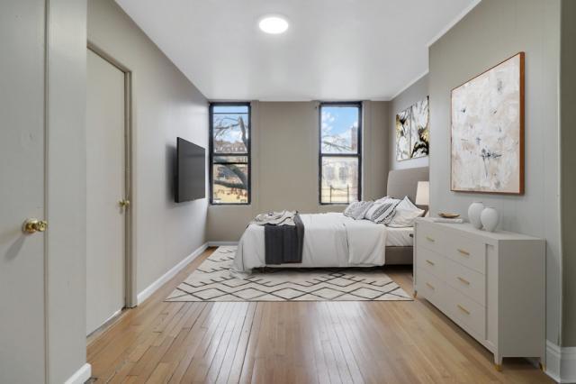 Foto del edificio - 4 bedroom in BROOKLYN NY 11210