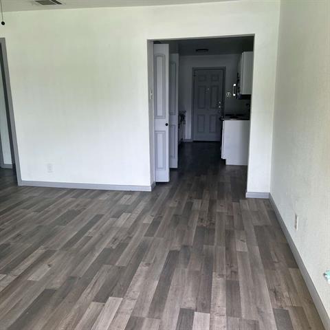 Foto del edificio - 224-226 E Lk St