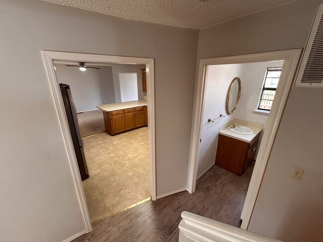 Foto del edificio - 106 Oak St