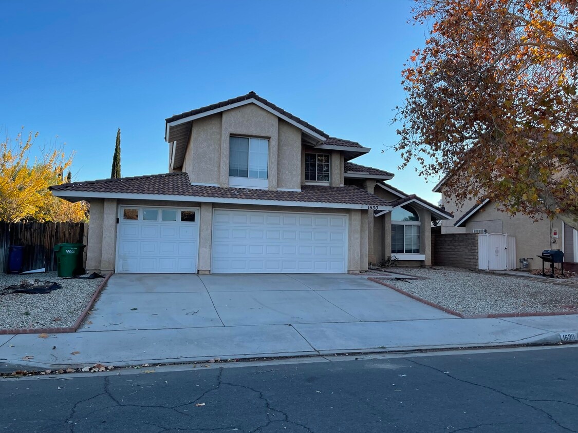 1630 Suffolk Ct, Palmdale, CA 93551 House for Rent in Palmdale, CA