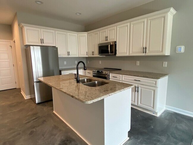 Foto del edificio - **COMING SOON** - SINGLE-FAMILY HOME - WATERTOWN, TN