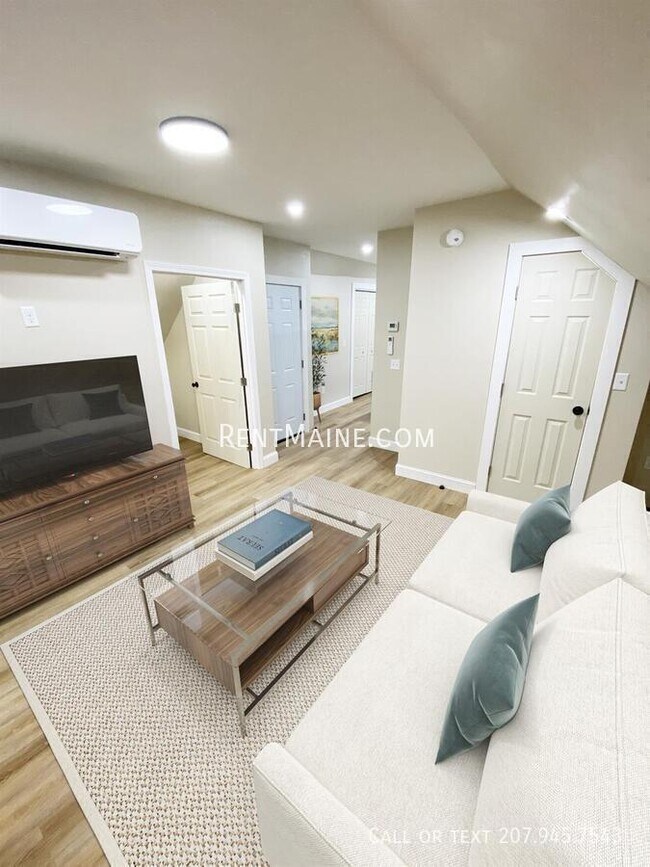 Foto del edificio - 46 Main Rd S