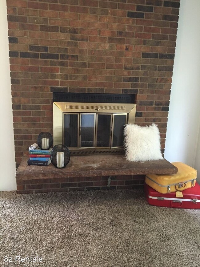 Foto del edificio - 2 br, 1 bath House - 2434 W 8th Street