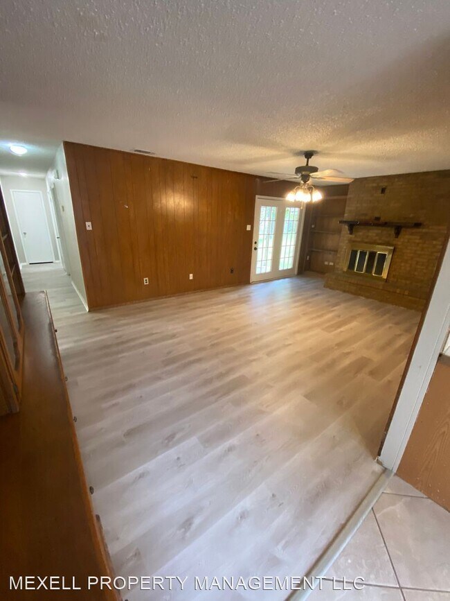 Building Photo - 3 br, 2 bath House - 112 WESLEY DR