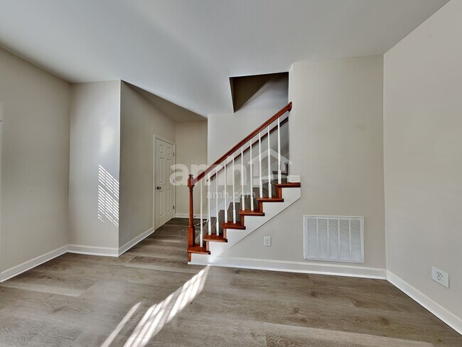 Foto del edificio - 140 Abbey Rd