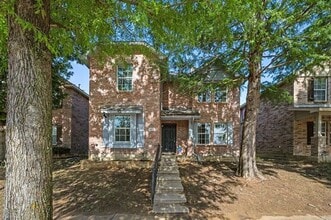 Building Photo - 3912 San Lucas Ln
