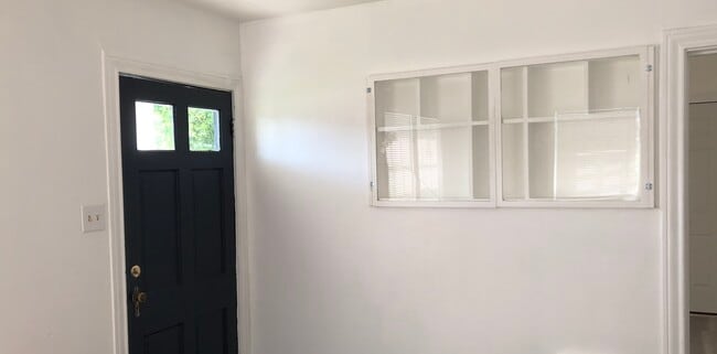 Entrance-Living room - 2830 Sarita St