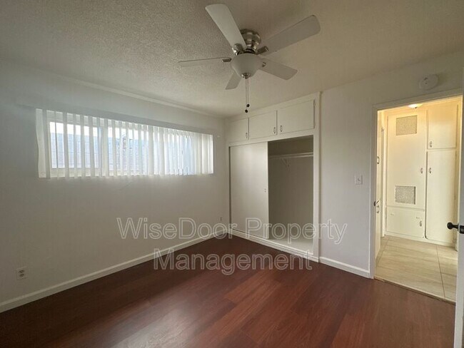 Foto del edificio - 12541-D Adler Dr.