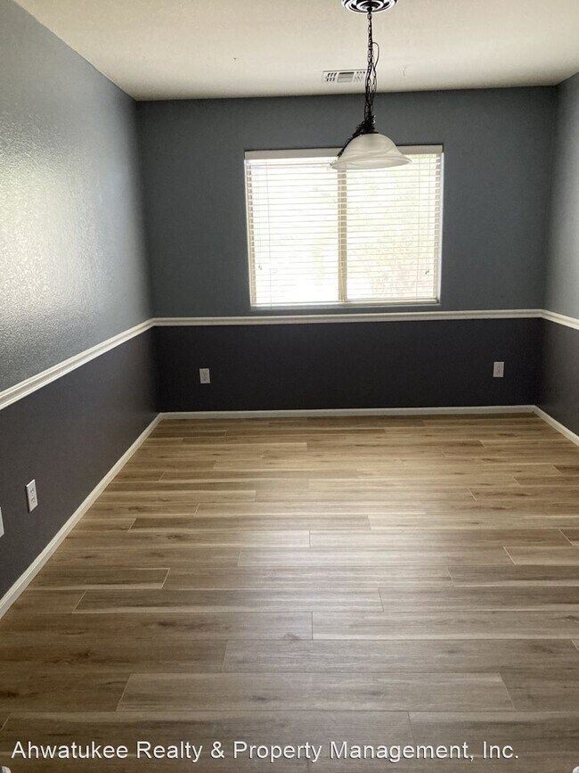 Foto del edificio - 4 br, 2.5 bath House - 41628 W Hillman
