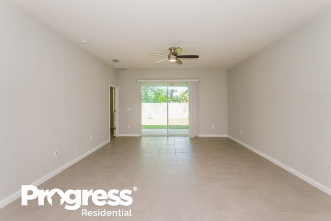 Building Photo - 10429 Heron Hideaway Loop