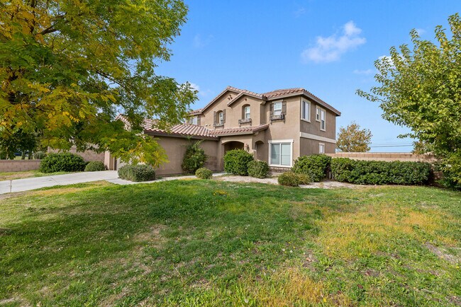 Building Photo - 6335 Atlas Way