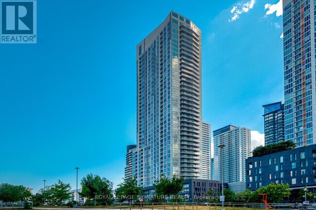 Building Photo - 75 Queens Wharf Rd