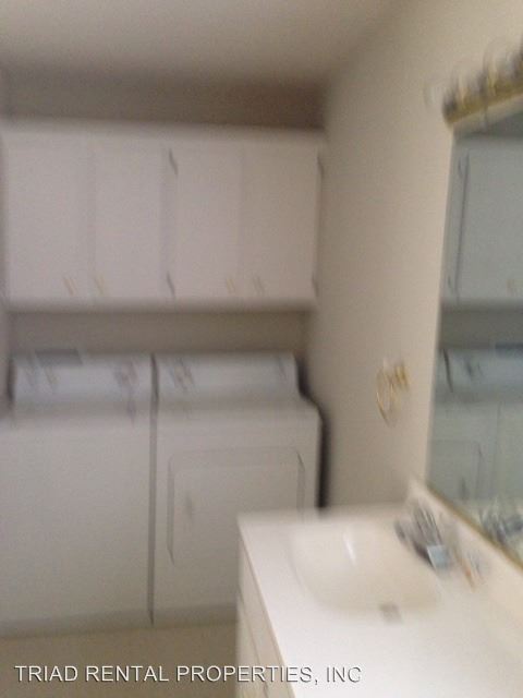 Foto del edificio - 3621 Carl Allred Rd