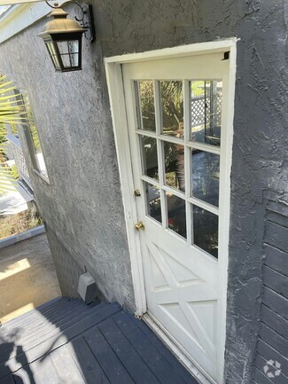 Building Photo - 4521 Westview Dr