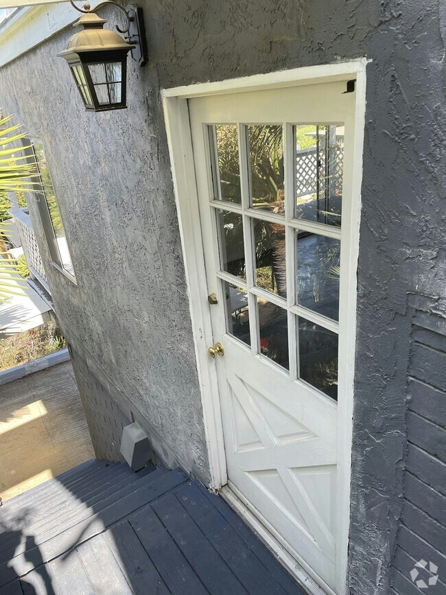 Building Photo - 4521 Westview Dr