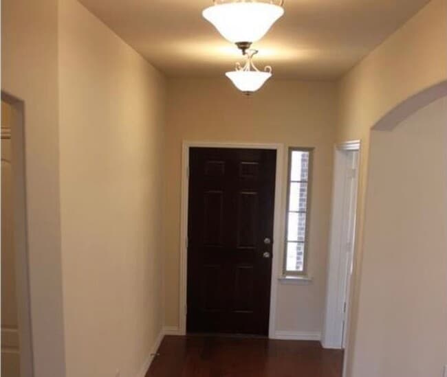 Building Photo - Custom fireplace. Wood in master and livin...