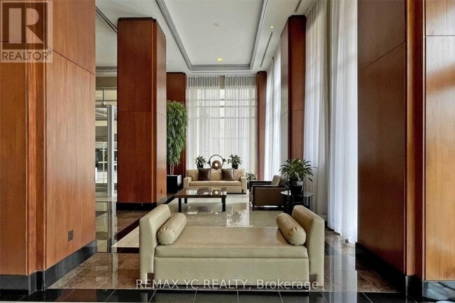 Building Photo - 628-628 Fleet St
