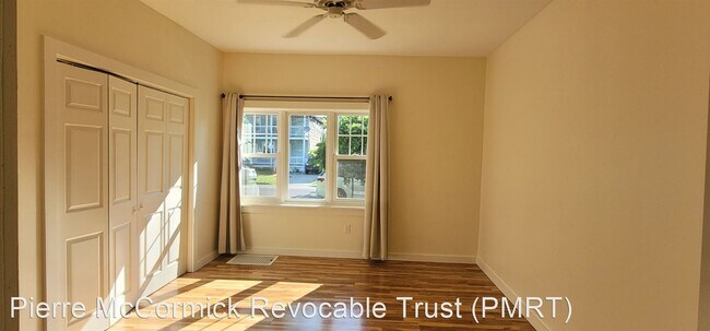 Foto del edificio - 1 br, 1.5 bath House - 318 Parade Street