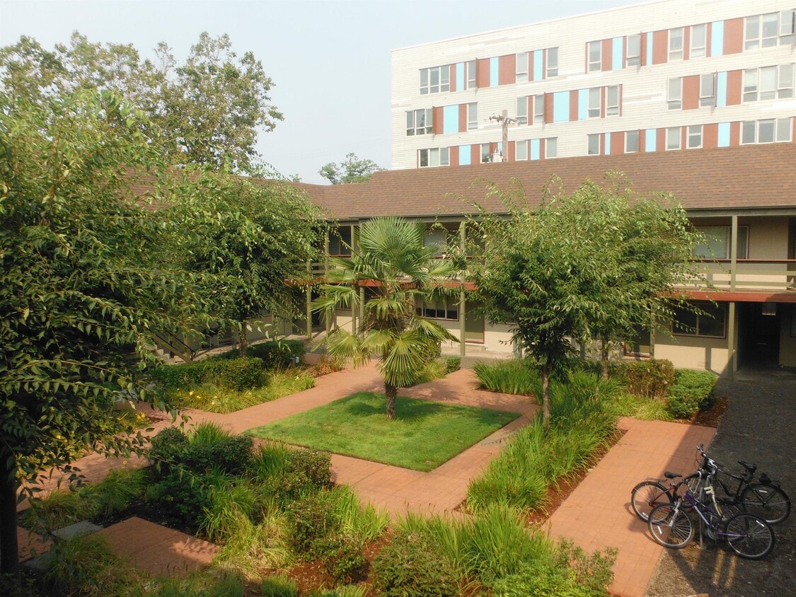 1505 Orchard St Unit 24, Eugene, OR 97403 Apartment for Rent in