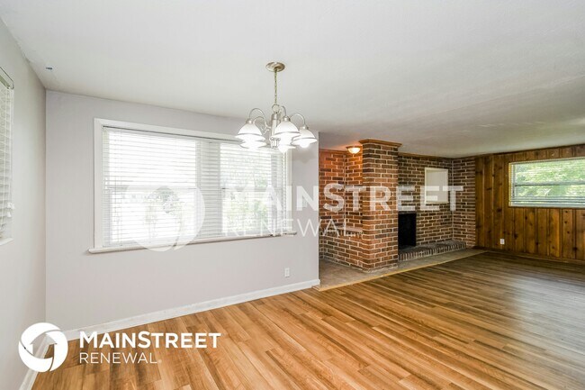 Building Photo - 2329 Burgoyne Ct