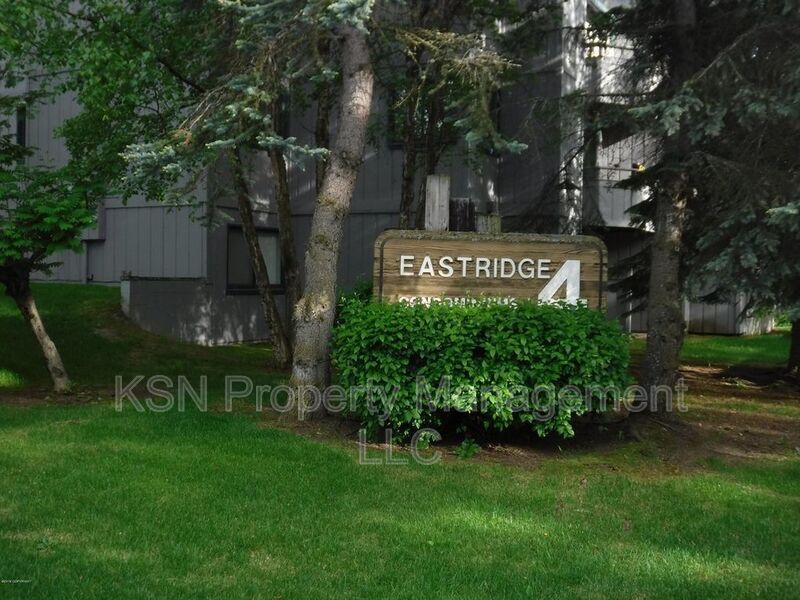 Primary Photo - 1600 Eastridge Dr